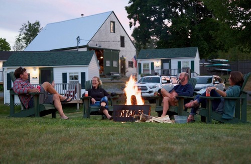 Salsbury Cove Cottage | Oceanfront Cottage at Acadia National Park, Bar Harbor/Blue Heron Cottage