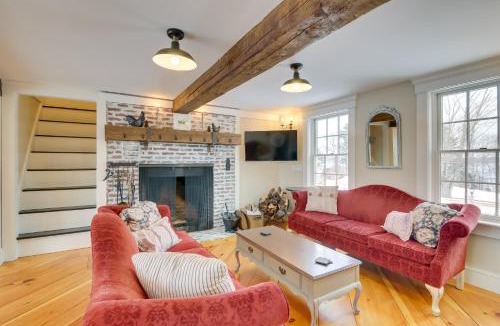 Stockton Springs House | Oceanfront Mid-Coast Maine Home w/Private Beach!