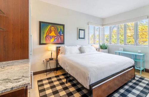 South Beach Apartment | Oceanfront Oasis 2-BR Apartment on Ocean Drive