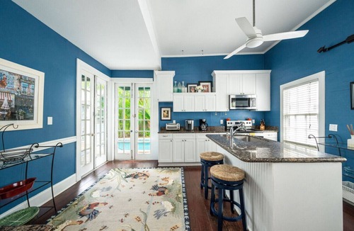 Key West Historic District House | Old Town Caribbean Estate Key West - Great for Groups - Private Pool - Sleeps 21
