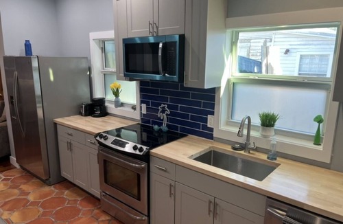 Downtown Cottage | Old Town Key West Cottage 3bed/2bath
