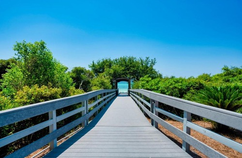 Seagrove Beach Apartment | One Seagrove Place Unit 1805 condo