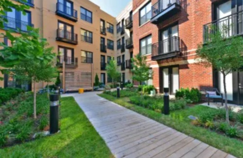 Radnor - Fort Myer Heights Apartment | Onsite Parking Included! No additional costs