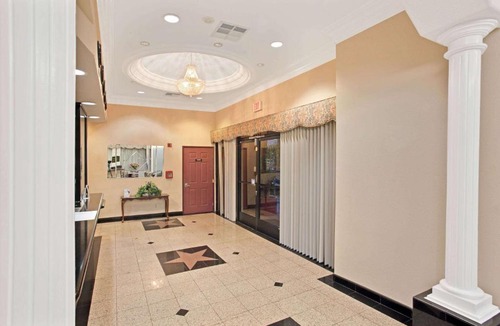 Little Armenia Hotel | Onyx Hotel Hollywood