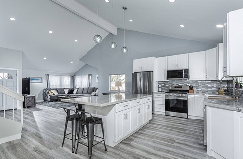 Aviara House | ~OPEN 8/23-28! Beachy Lagoon Getaway! Pool & Spa, Pets OK, Remodeled!~