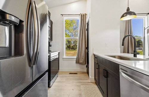 Canyon County House | Our Serenity House Charming 2-bedroom house in Middleton with AC and Office