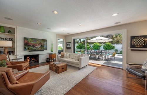 Santa Ana House | Outdoor Living w Private Pool, 12 Mins from Disney, Beaches 20-min, Pet-Friendly