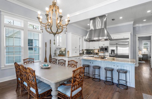 Watercolor House | Overlooks Camp WaterColor! With an LSV, Bikes, Carriage House, Pets Ok
