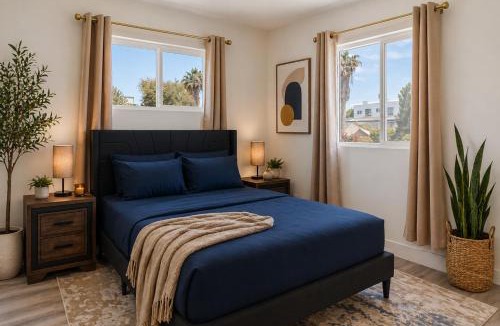 Wilshire House | Palm Breeze Escape
