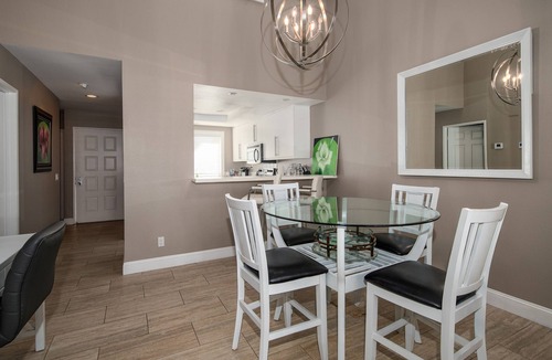 Palm Desert Condo | Palm Valley CC Condo, March and April 2026 some dates available