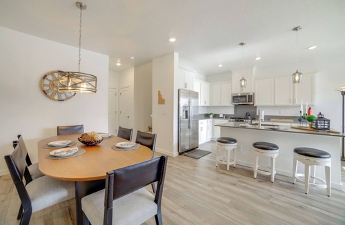 Eagle House | Patio, Park & Peace: 'Skyview Landing' in Eagle!