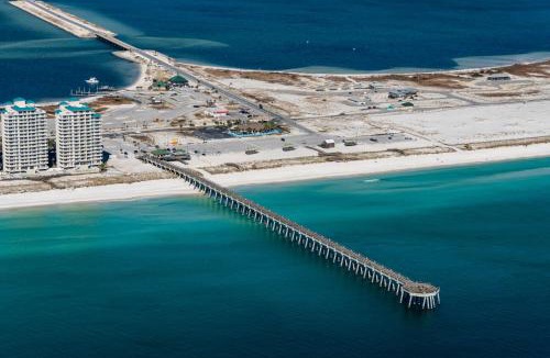 Navarre Beach House | Peachy Queen by Gulf Coast Getaways