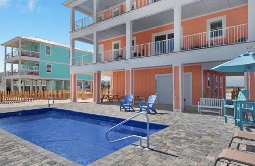 Navarre Beach House | Peachy Queen by Gulf Coast Getaways