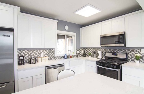 Hollywood Apartment | Penthouse One @ World Artists Living