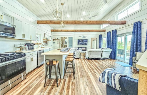 Newport Cottage | Perfect Family getaway on Lake Sebasticook