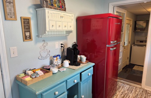 Pensacola House | Perfect Location Cottage 2-bedroom in Pensacola