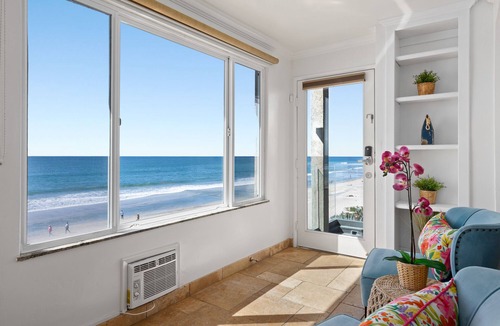 Carlsbad Village House | Pet-Friendly Beachfront Duplex with a Spa C3015-B
