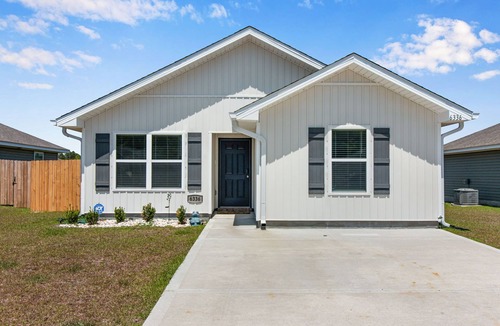 Bagdad House | Pet-friendly Home with Fenced Yard