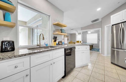 Venice Groves House | Pet-Friendly South Venice Home