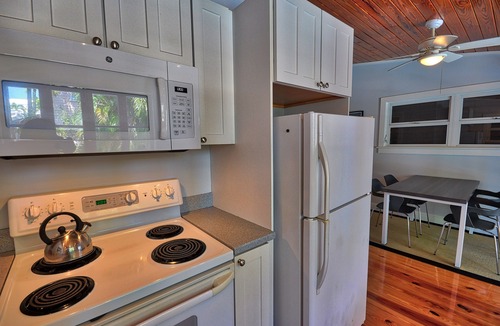 Uptown - Upper Duval Cottage | Pete's Cottages: Twin Cypress cottages steps from Duval