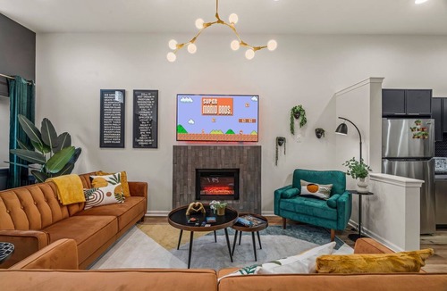 Olde Kensington Condo | Philly History- Kid Friendly- Steps to Waterfront