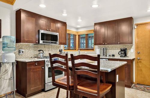 Cedar Glen Cabin | Pine-View Cabin Beach Club Access + Game Room Near Trails | Whispering Pines