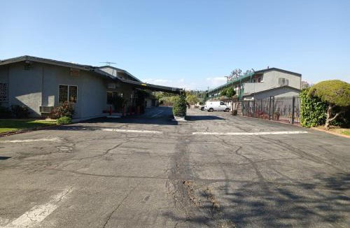 Pomona Hotel | Pomona Inn