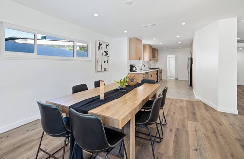 Valley Glen House | Prime location house w/pool, 10 mins to Universal Studios, 15 mins to Hollywood