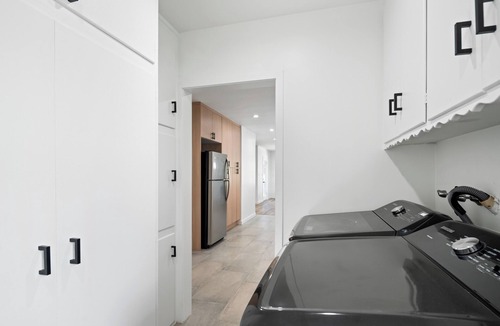 Valley Glen House | Prime location house w/pool, 10 mins to Universal Studios, 15 mins to Hollywood