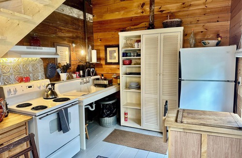 Brooksville House | Private Beach,Rustic, Charming Historic Farm, Acadia, Blue Hill Peninsula, Pets