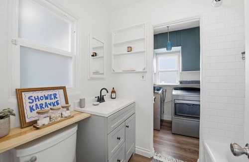Normal Heights House | Private Hot Tub, Mini-Golf, Firepit, BBQ, 10 Mins to Zoo & Balboa Park