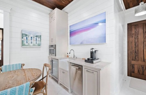 Seaside House | 🏖️Private Pool | Steps to Beach Access | Sea La Vie Seaside🏖️