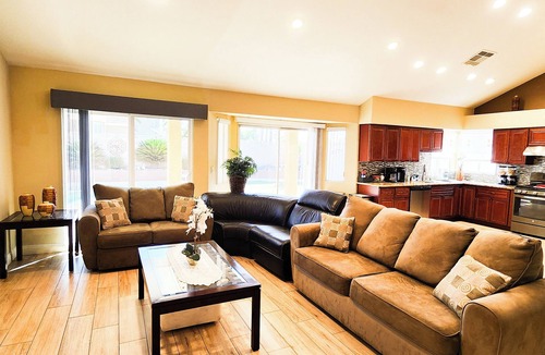 North Las Vegas House | Private Vegas Villa with Pool & Spa Perfect for a European Escape