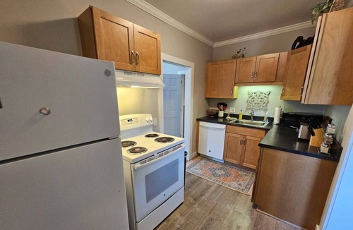 Surry Apartment | Quaint Coastal Village Apt. located only 24 miles from Acadia National Park