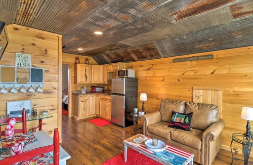 Norfork Apartment | Quaint Norfork Studio w/Million Dollar View!
