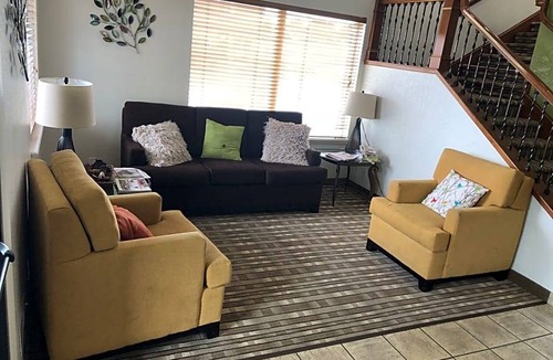 Meridian Hotel | Quality Inn & Suites