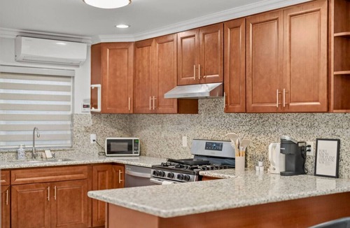 El Monte Condo | Quiet 2BR El Monte Condo, Centrally Located
