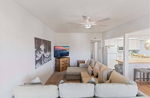 Caine Woods Condo | Quiet Bayside Condo, Walk to Beach