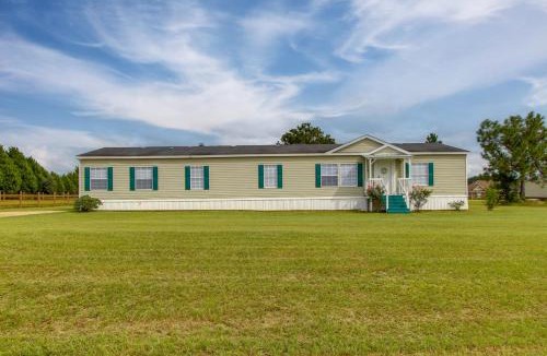 Pansey House | Quiet Family Home in Headland w/Games & Yard