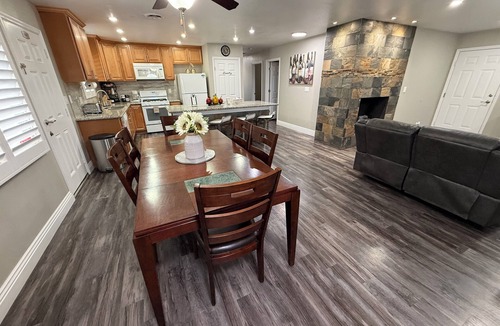 Las Vegas House | Quiet single floor house nearby Las Vegas Blvd W private pool optional heated.