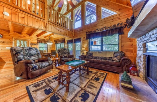Sevierville House | Rainbow Falls