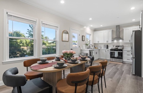 North Central House | Rare Find NEW 4Bed Home near old town pasadena