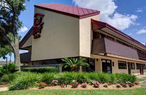 Ferry Pass Hotel | Red Roof Inn Pensacola - I-10 at Davis Highway