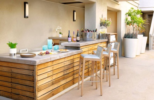 Calabasas House | Relax and Recharge! 3 Comfortable Units, Dog-friendly Property, Onsite Pool