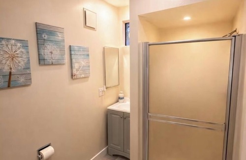 Hawthorne House | Relaxing private 1-bedroom near SOFI/BEACHES