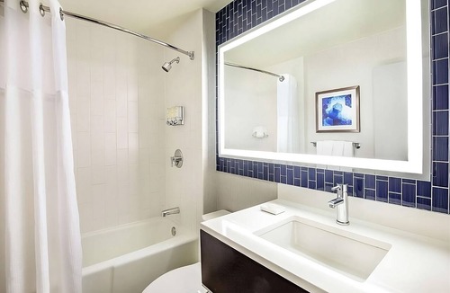 East Cambridge Hotel | Relaxing Stay Near Harvard, Indoor Pool, Pet-Frien