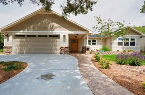 East End House | Remodeled Foothills Home-Backs to Open Space, Close to BSU, Bike path, etc