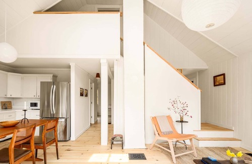 Belfast House | Renovated woodland home with lovely deck & firepit - minutes to Swan Lake
