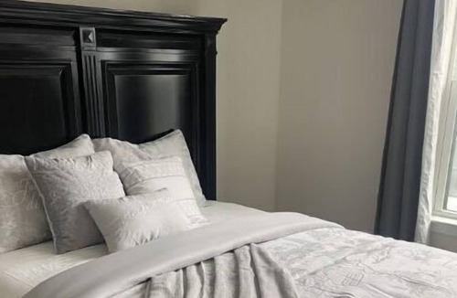 Dundalk Apartment | Rental Property Dundalk Apt #1