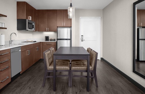 Isle of Palms Hotel | Residence Inn By Marriott Jacksonville - Mayo Clinic Area